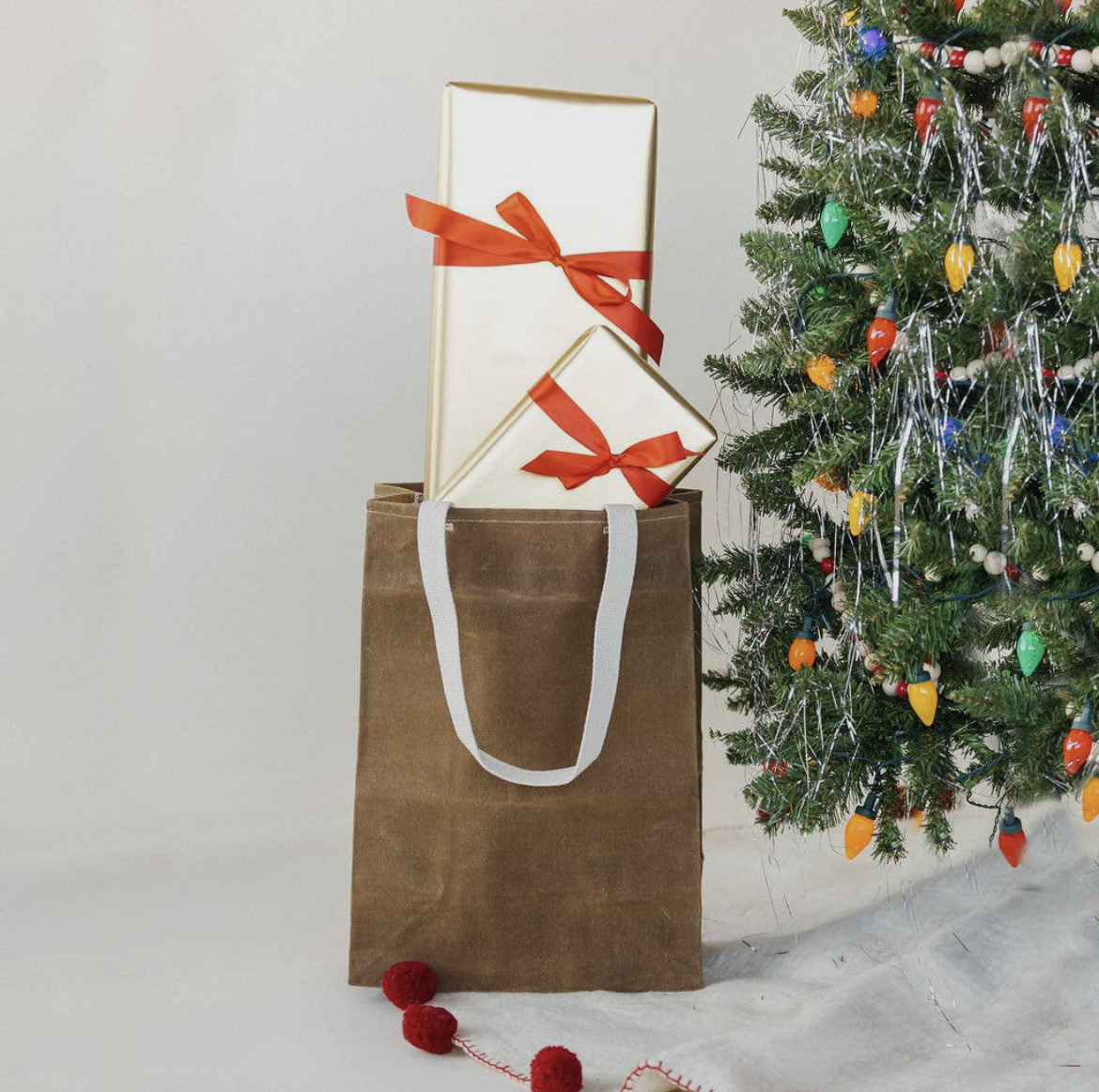 Waxed canvas grovery totes from MOLSASSES in Ravenswood